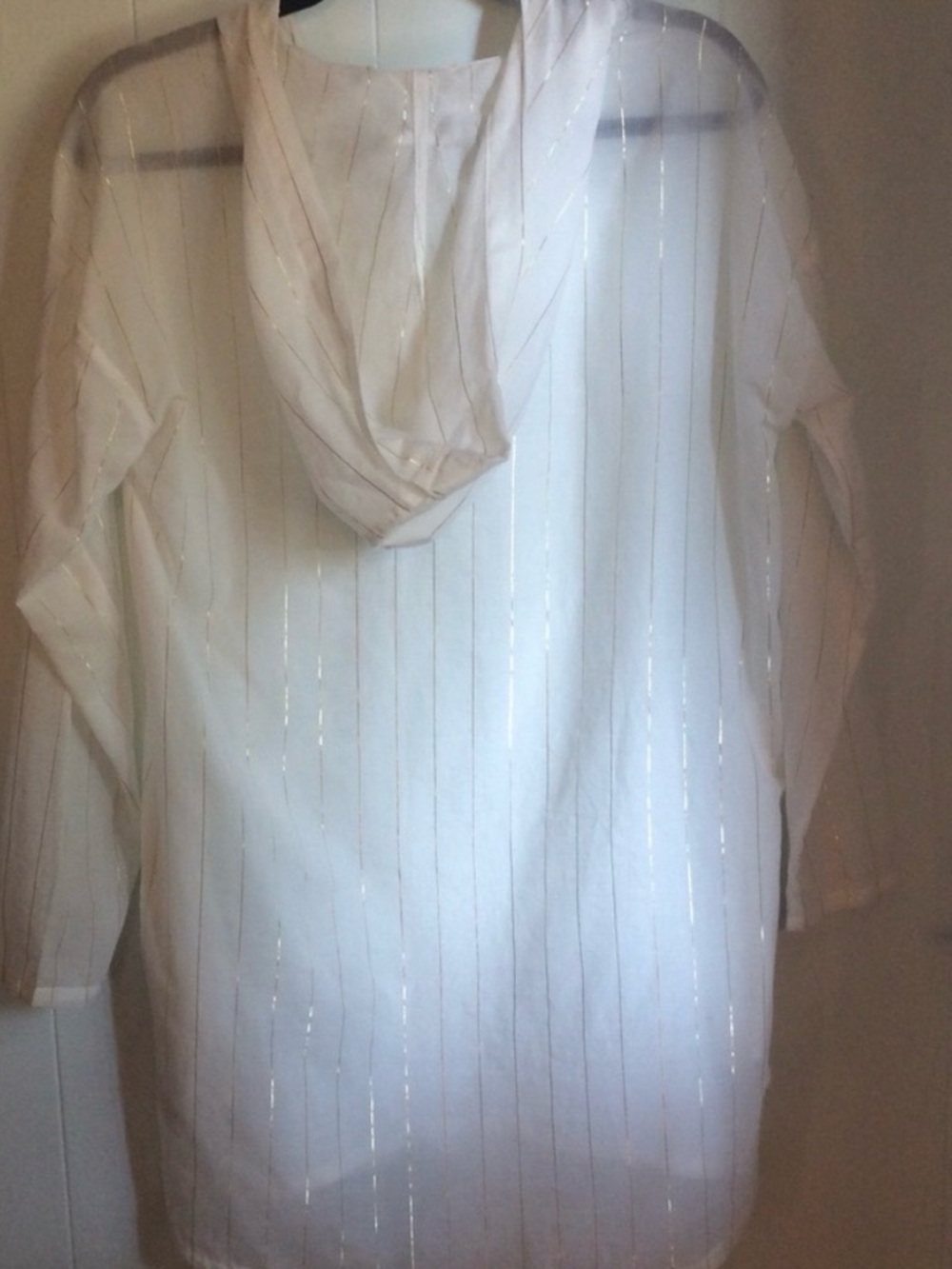 Onia White Hooded Beach cover up Tunic Top. Size S. Runs large